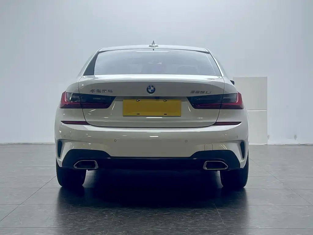 BMW 3 Series — миниатюра 4