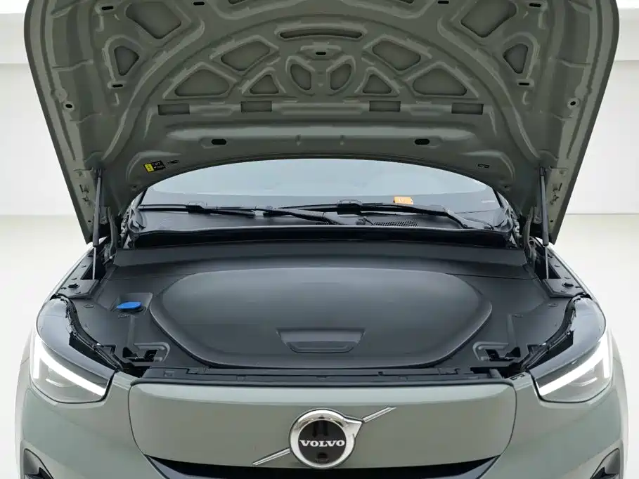 Volvo C40 — миниатюра 7