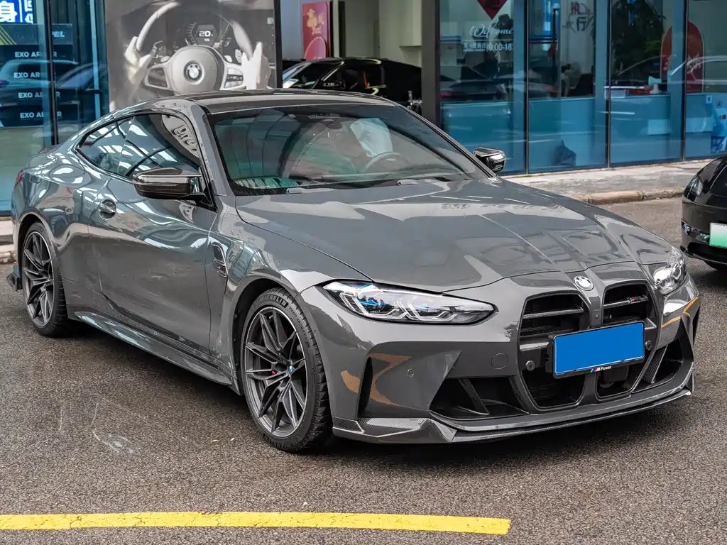 BMW M4 2023 — фото 3