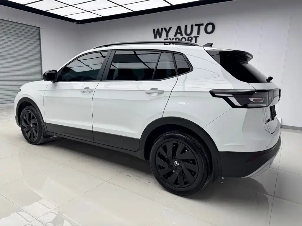 Volkswagen Tharu — миниатюра 3