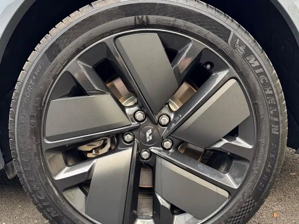 Li Auto Li L7 — миниатюра 8