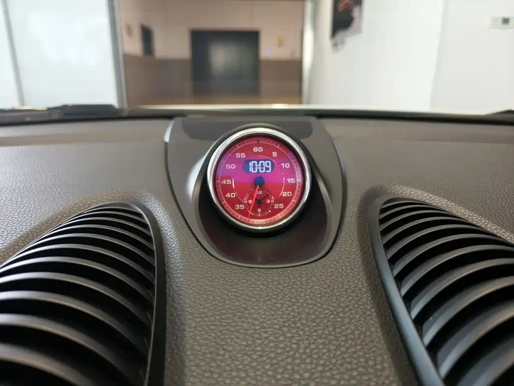 Porsche 718 2019 Boxster T 2.0T