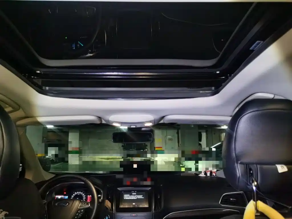 Ford Edge — миниатюра 14