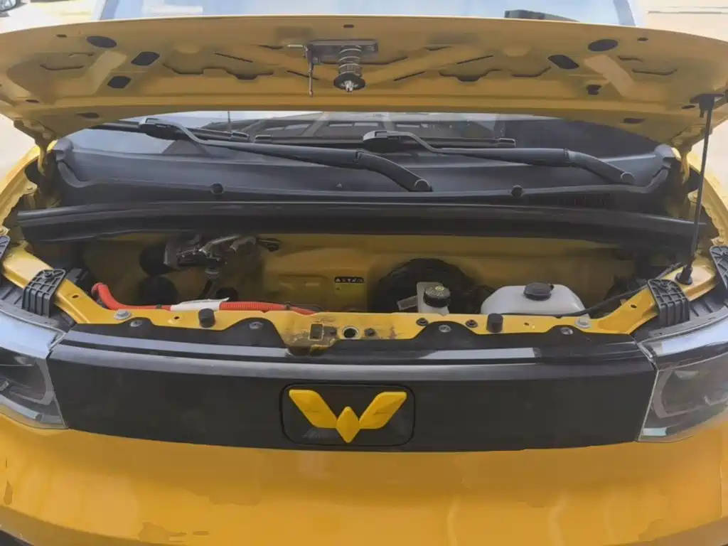 Wuling MINIEV — миниатюра 20