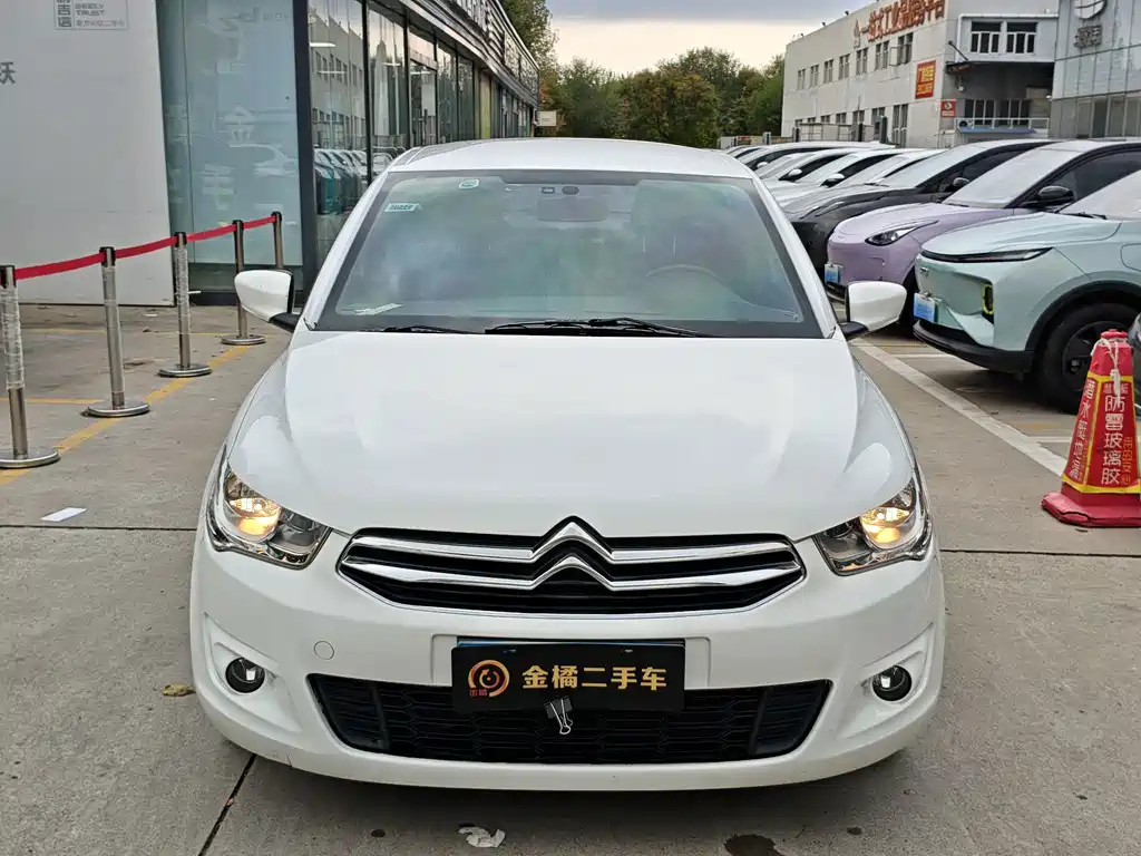 Citroen Elysee — миниатюра 5