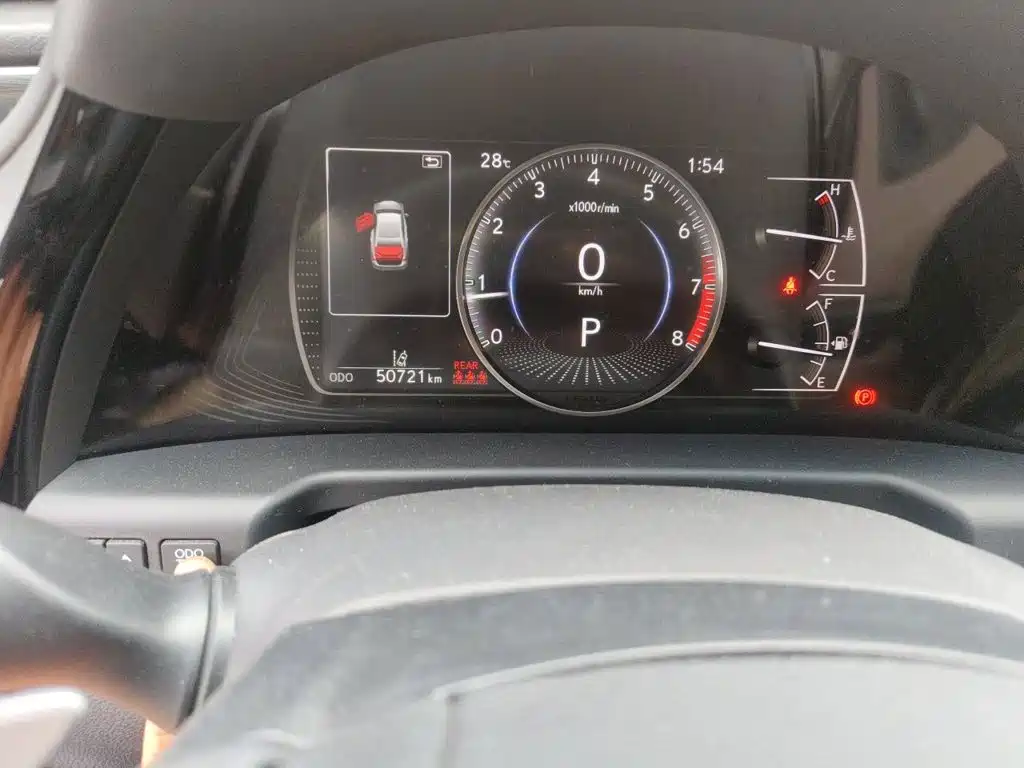 Lexus ES — миниатюра 8