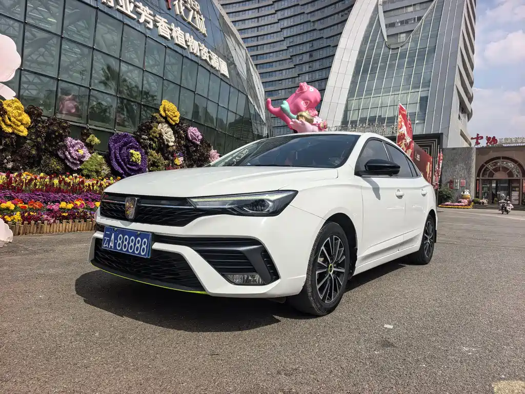 Купить Roewe i5