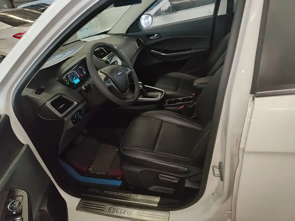 Ford Escort — миниатюра 15