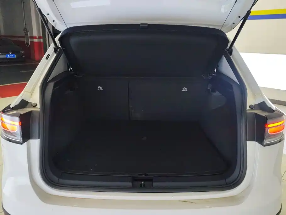Volkswagen Tharu — миниатюра 4