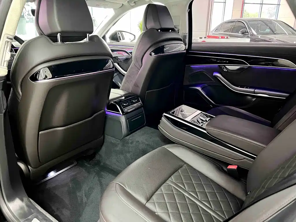 Audi A8 — фотографии объявления, Фото 10