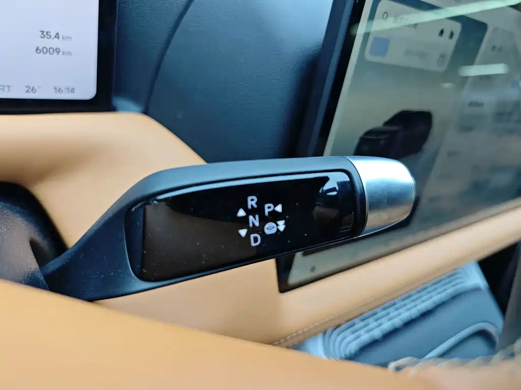 XPeng G9 — миниатюра 14