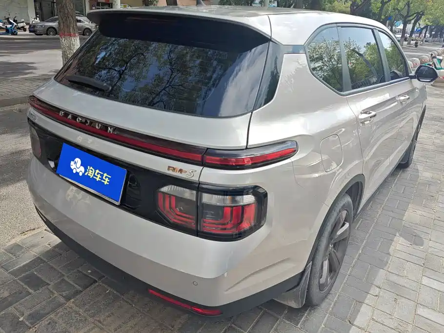 Baojun RM-5 — миниатюра 3