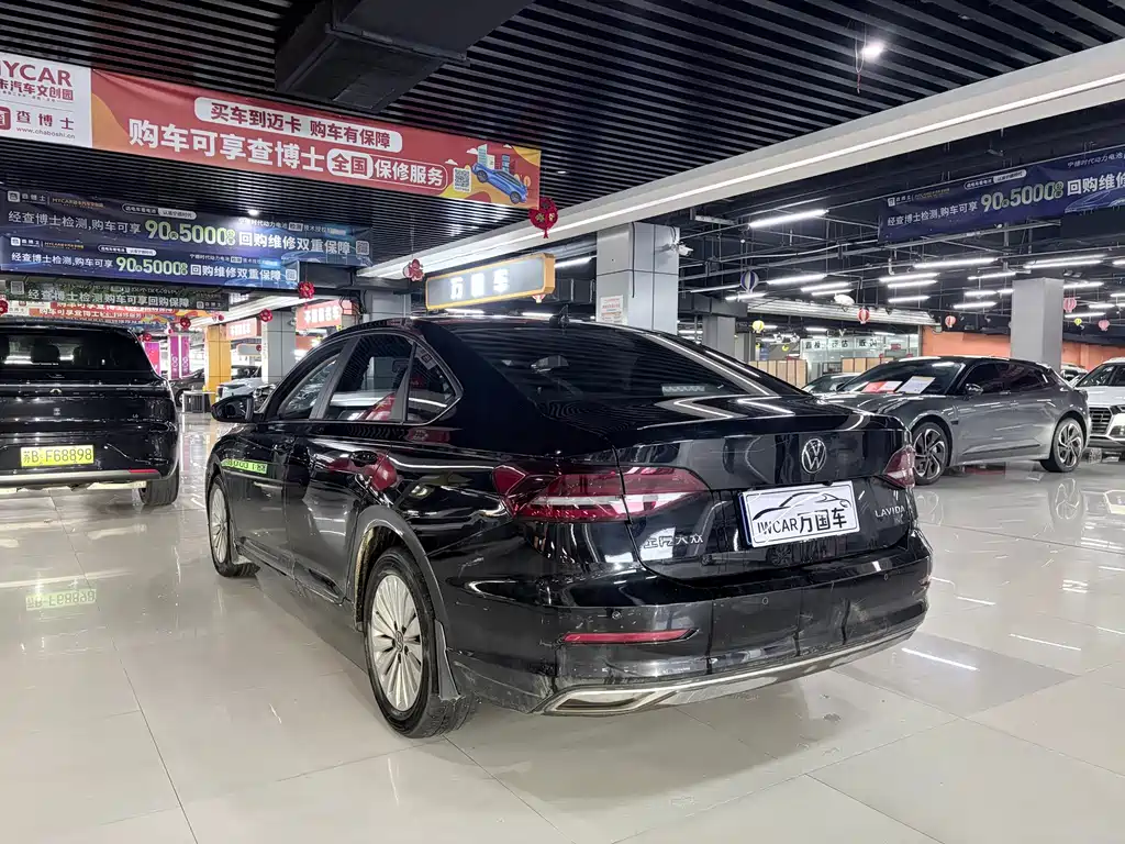 Volkswagen Lavida — миниатюра 8
