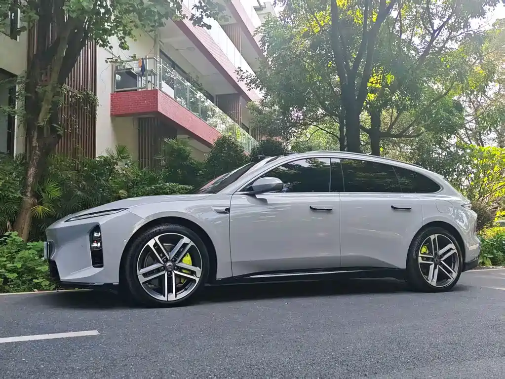 NIO ET5T — миниатюра 7