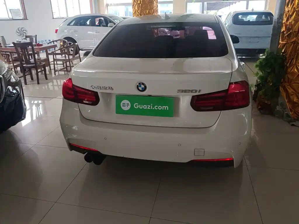 BMW 3 Series — миниатюра 6