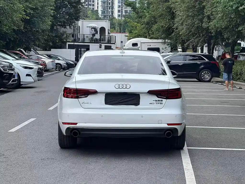 Audi A4L — миниатюра 8