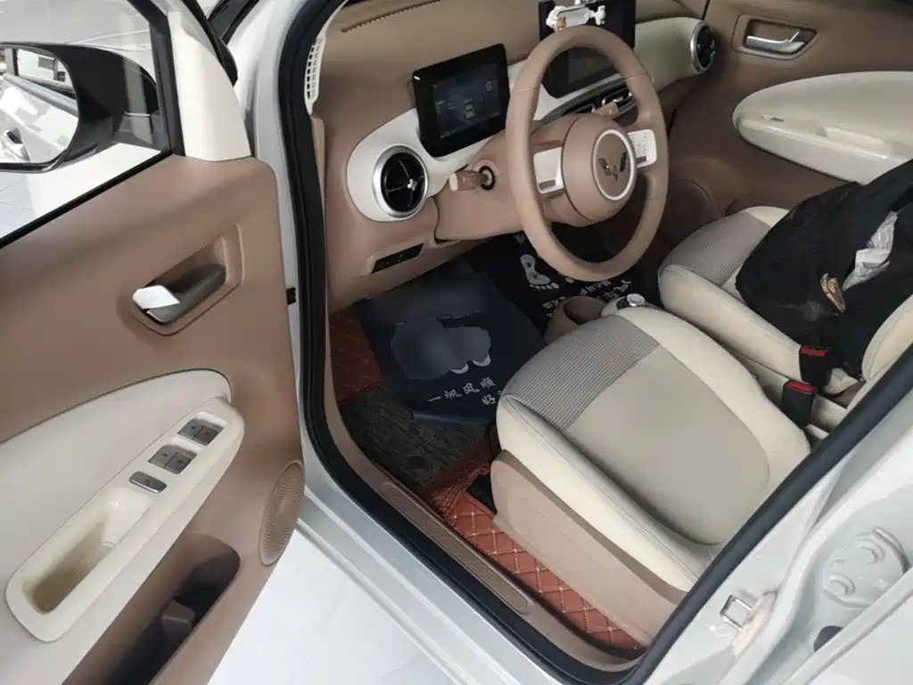 Wuling MINIEV — миниатюра 16
