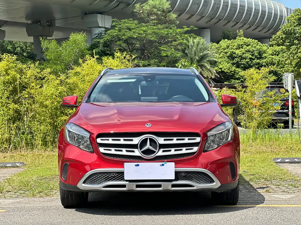 Mercedes-Benz GLA — миниатюра 2