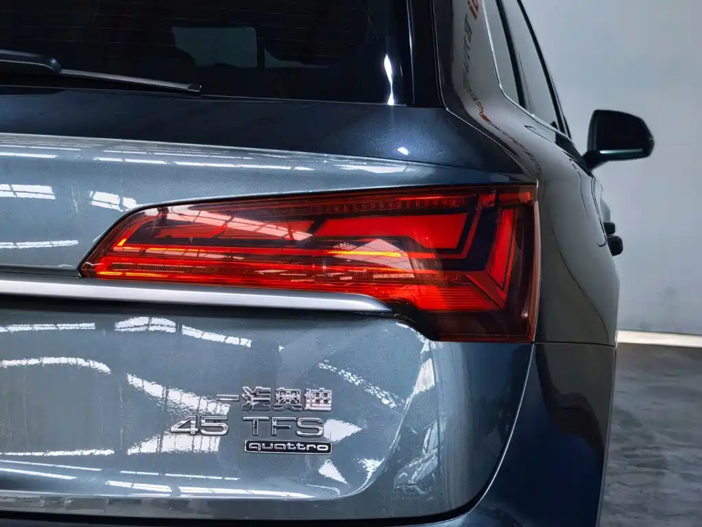 Audi Q5L — миниатюра 22