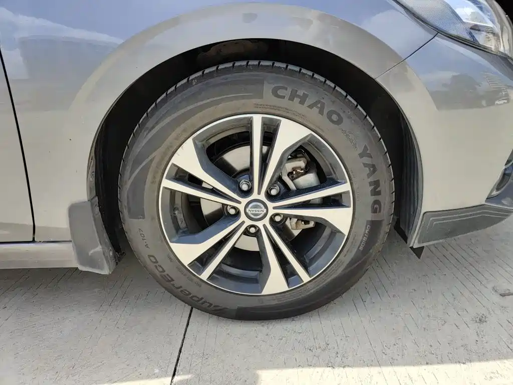 Nissan Sylphy — миниатюра 8
