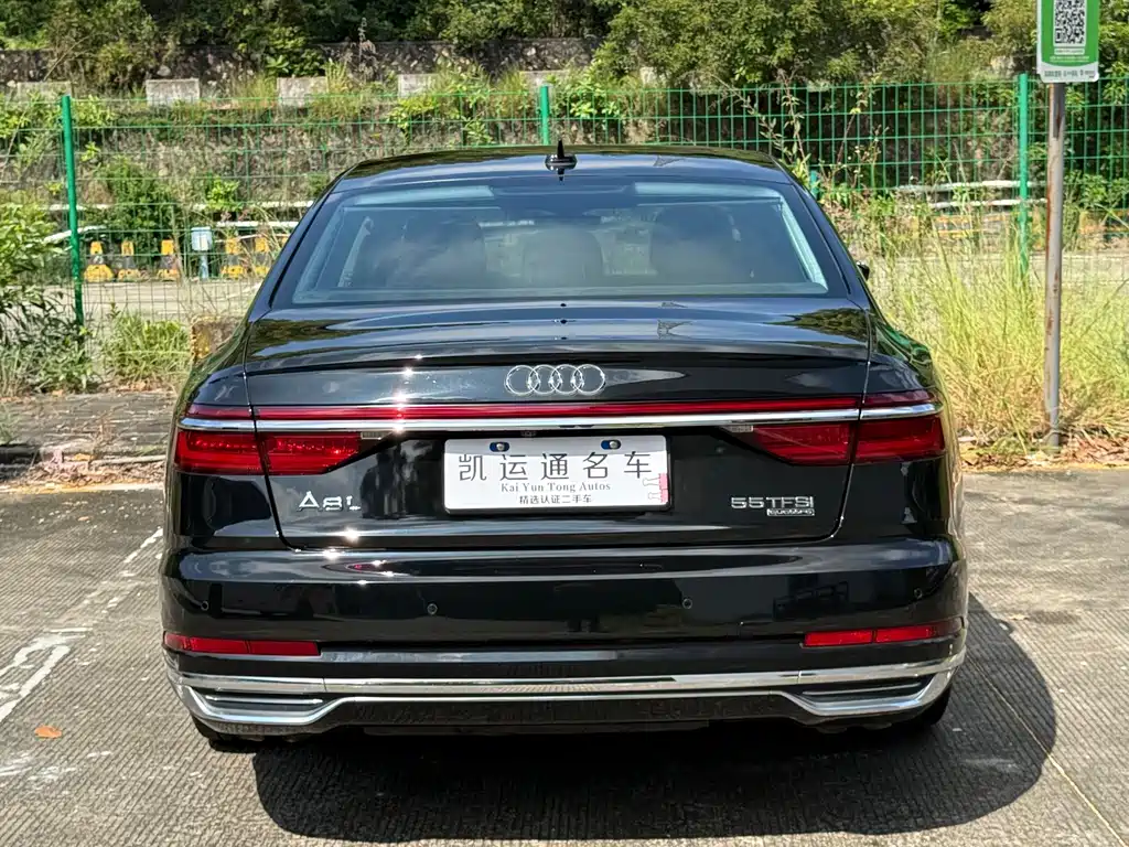 Audi A8 — миниатюра 13