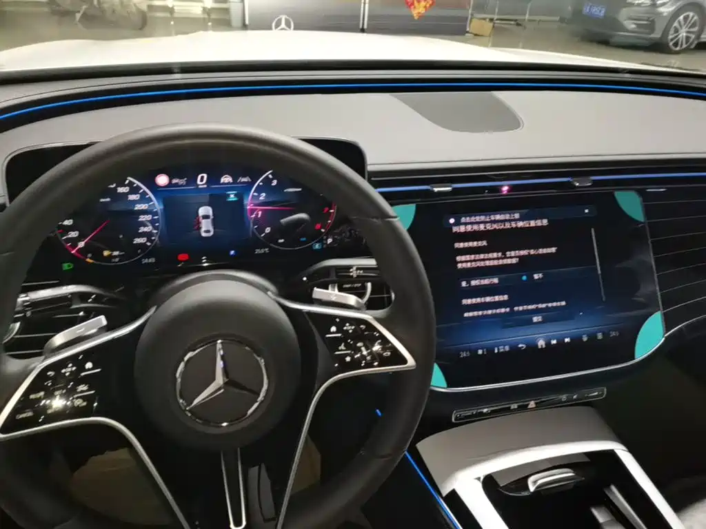 Mercedes-Benz E-Class E 2024 E 260 L 4MATIC