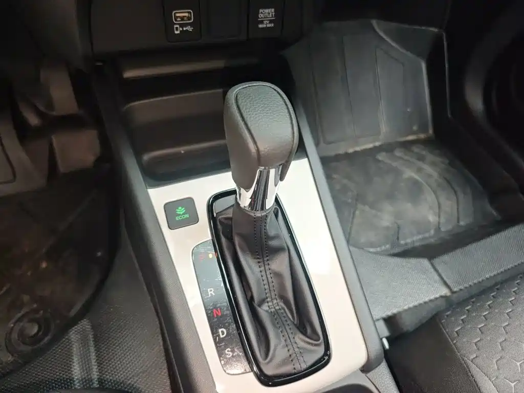 Honda Fit — миниатюра 15