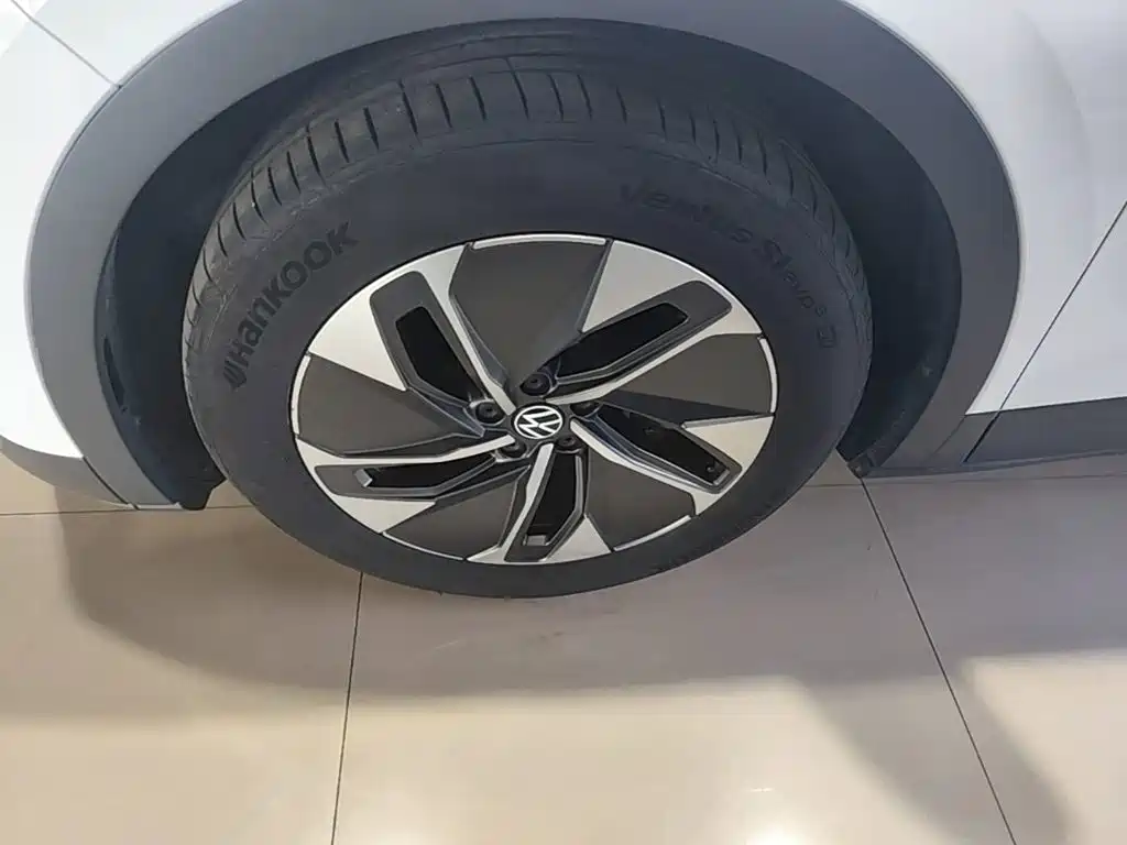 Volkswagen ID.4 Crozz — миниатюра 23