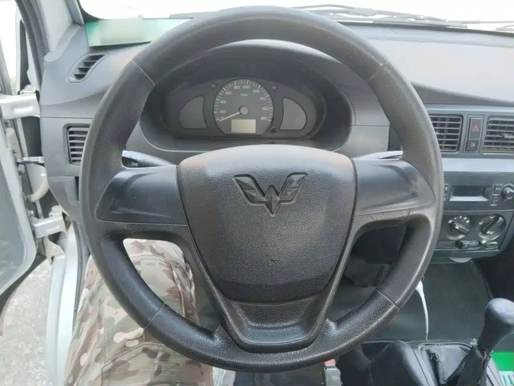 Wuling Rongguang Mini Truck — миниатюра 3