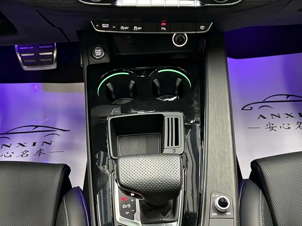 Audi A4L — миниатюра 14