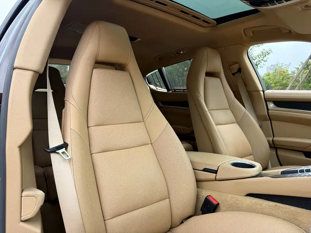 Porsche Panamera — миниатюра 22