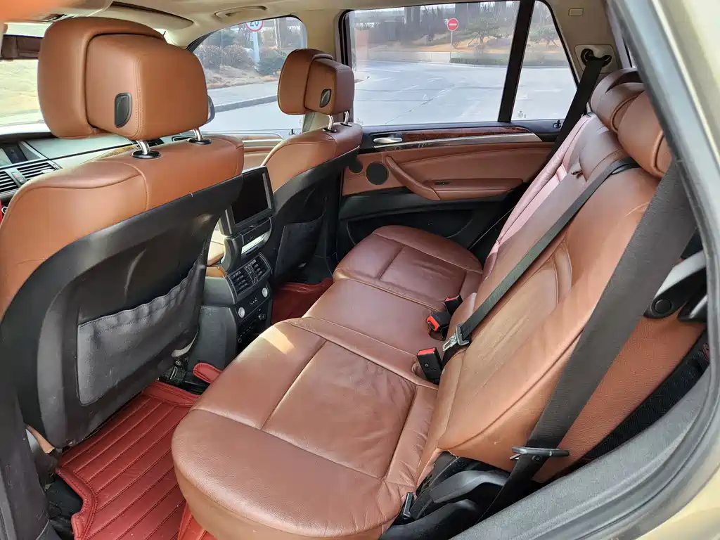 BMW X5 (Import) — миниатюра 12
