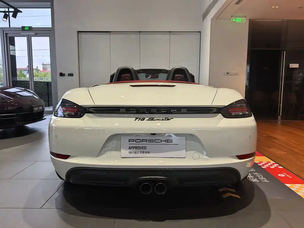 Porsche 718 2022 Boxster 2.0T