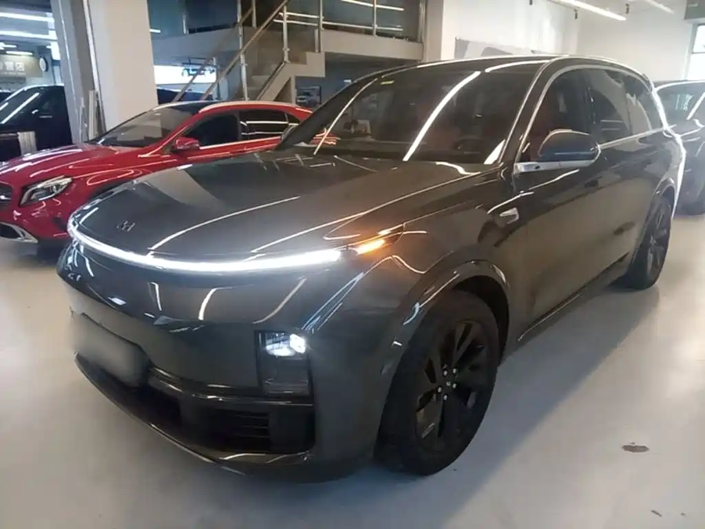 Li Auto Li L8 — миниатюра 2