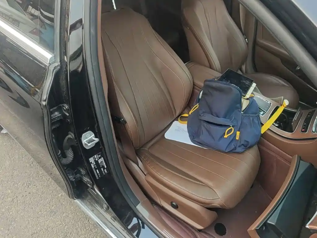 Mercedes-Benz E-Class — миниатюра 25