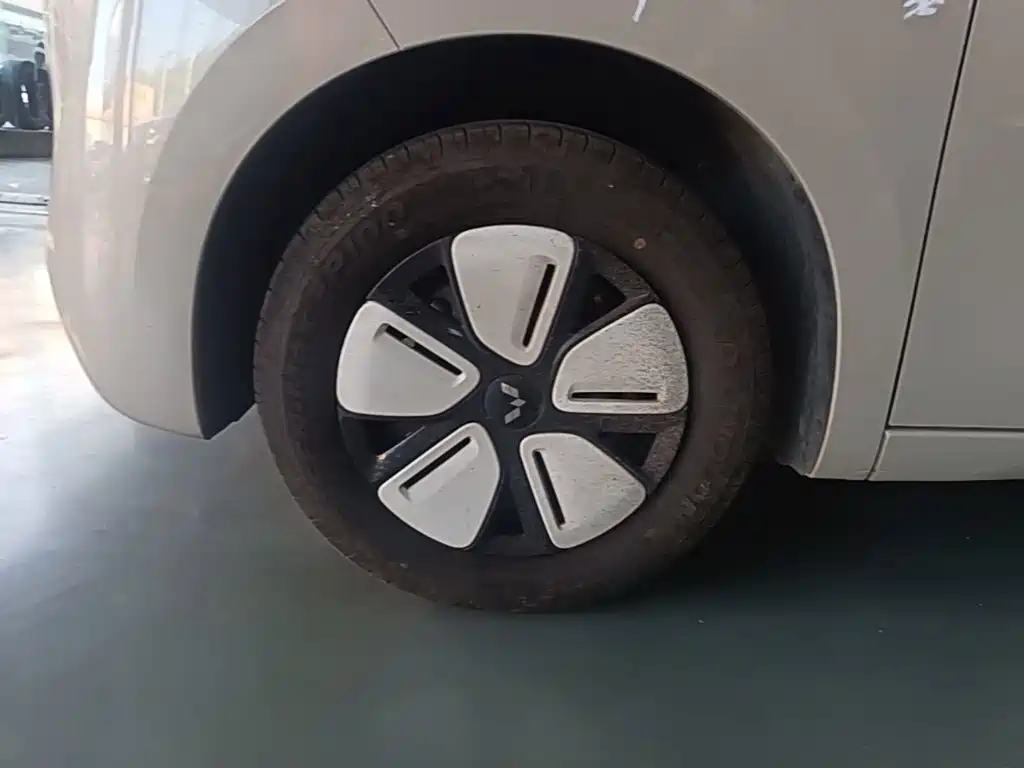 Wuling MINIEV — миниатюра 23
