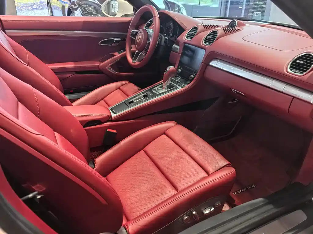 Porsche 718 2022 Boxster 2.0T