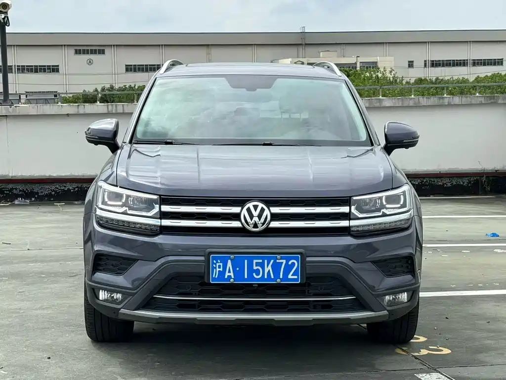 Volkswagen Tharu — миниатюра 2