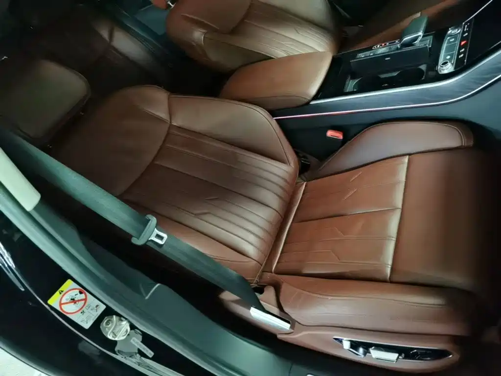 Audi A8 — миниатюра 25