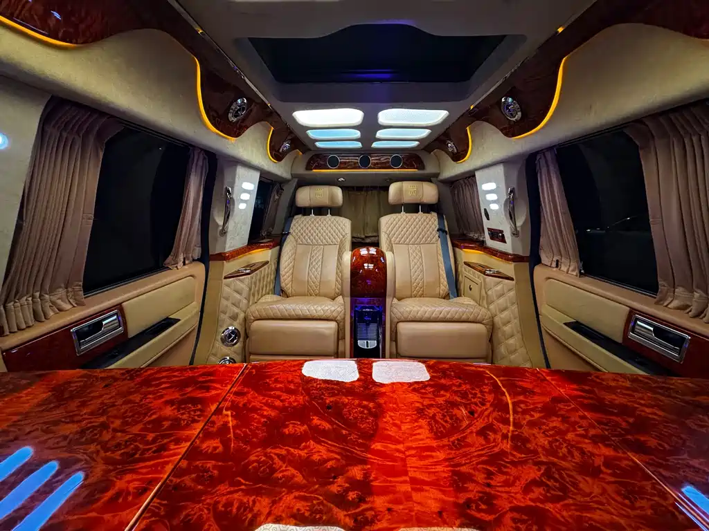 Lincoln Navigator — миниатюра 15