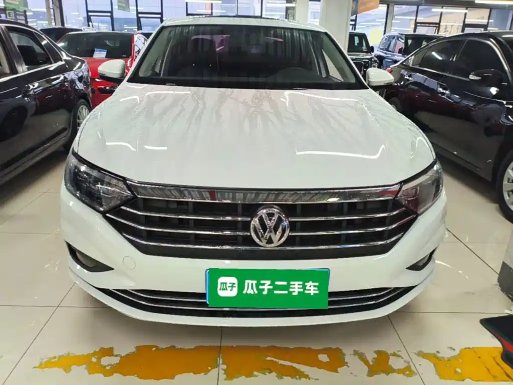 Volkswagen Sagitar — миниатюра 3