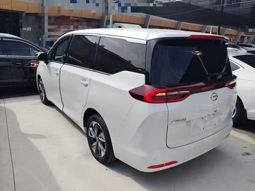 GAC Motor Trumpchi M6 — миниатюра 5