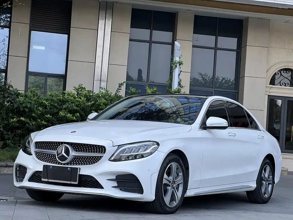 Mercedes-Benz C-Class 2019