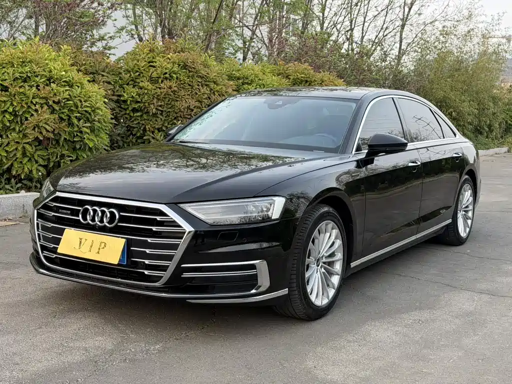 Audi A8 2022