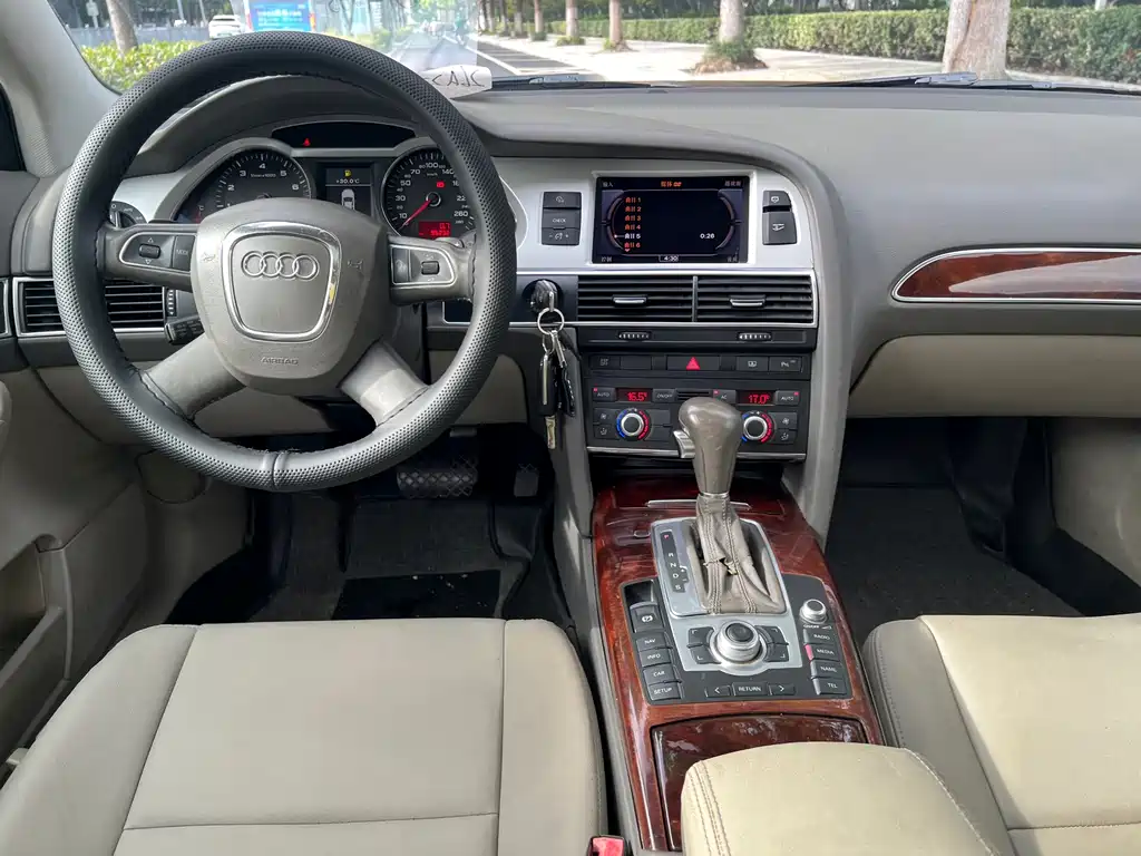 Audi A6L — миниатюра 11