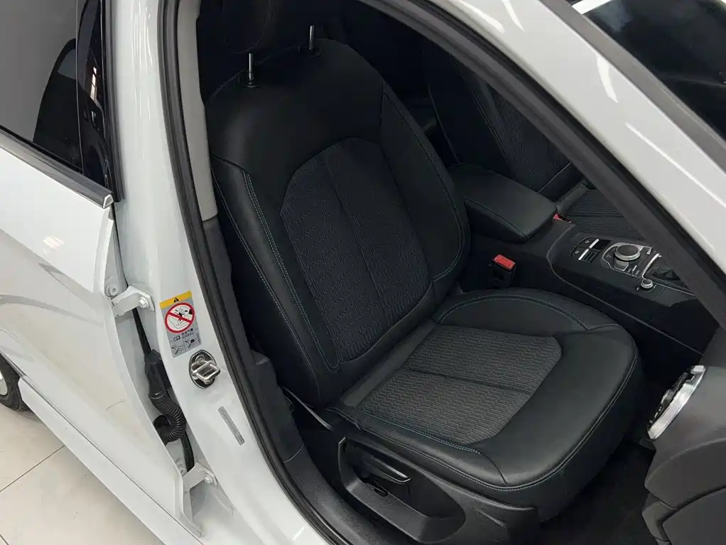 Audi A3 2017 Limousine 35 TFSI Fashion