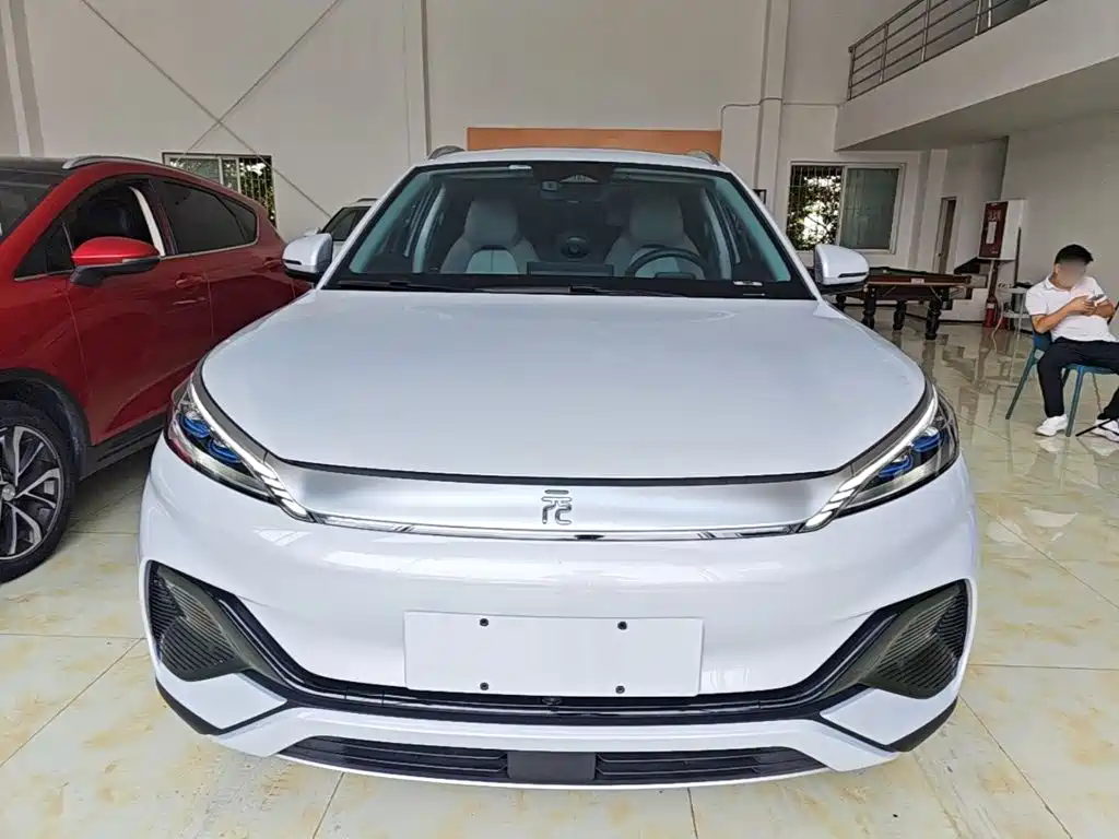 BYD Yuan Plus — миниатюра 3