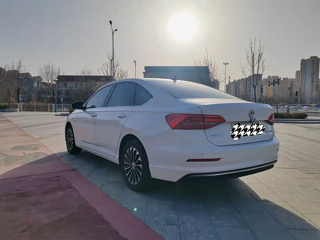 VOLKSWAGEN LAVIDA PURE ELECTRIC