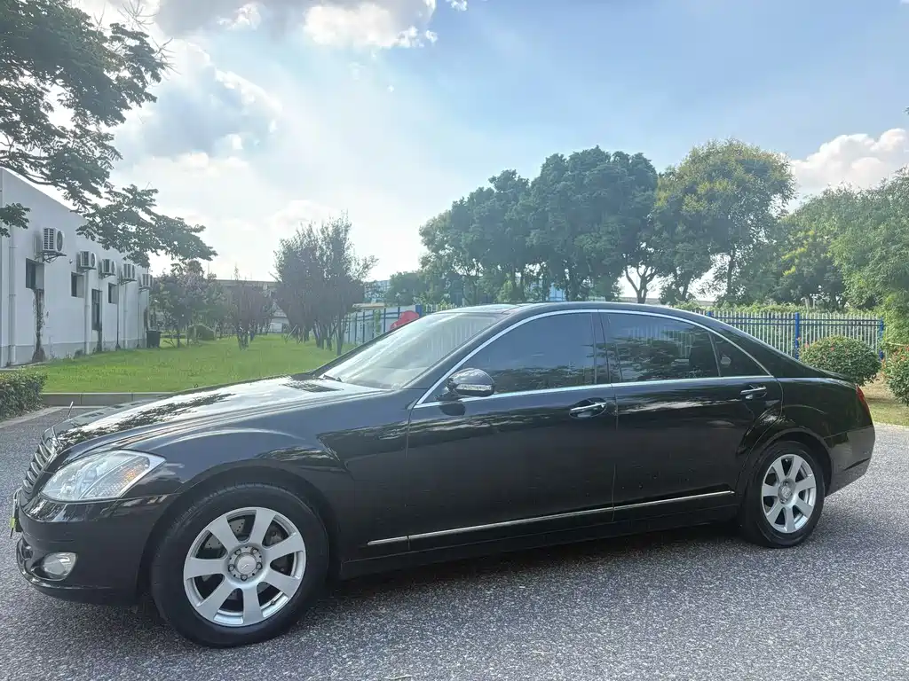 Mercedes-Benz S-Class — миниатюра 6