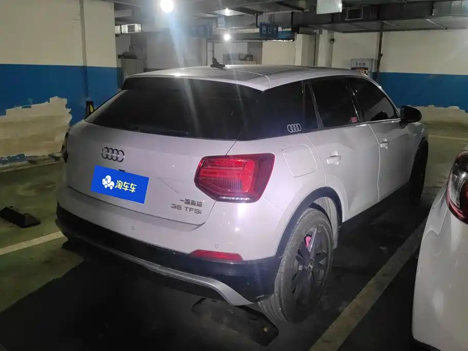 Audi Q2L — миниатюра 3